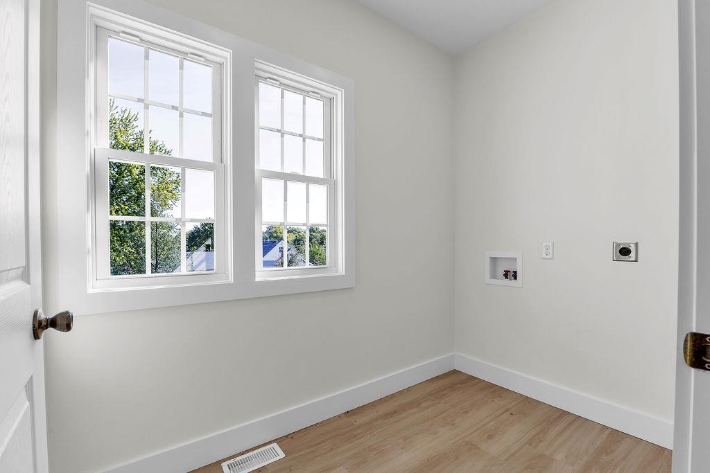 607 N Mead Street Property Photo 26