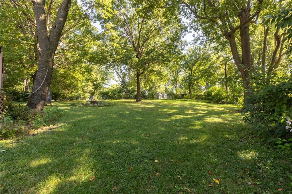 715 Sunset Lane Property Photo 9