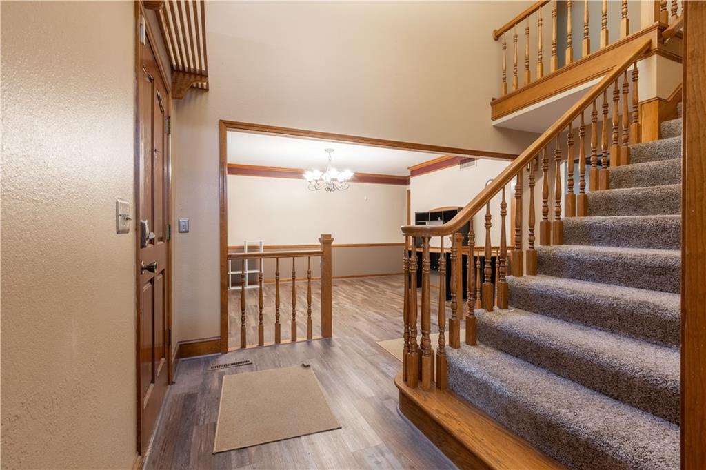 715 Sunset Lane Property Photo 16
