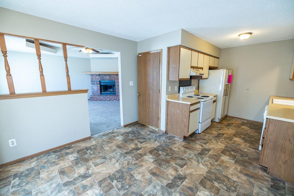 1620 & 1622 S Swope Drive Property Photo 8