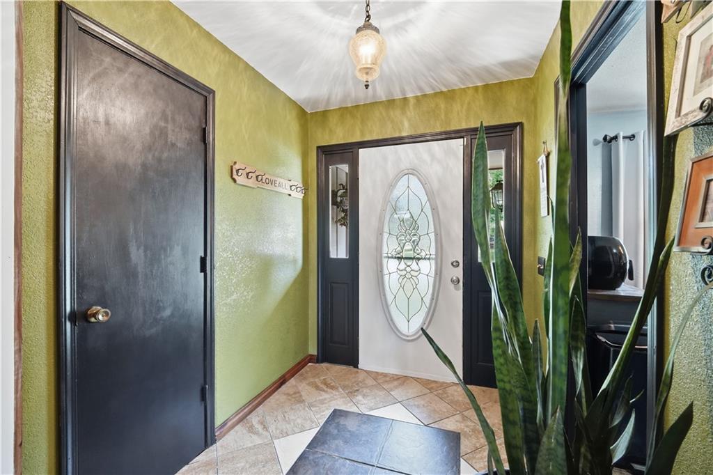 914 Gregory Street Property Photo 11