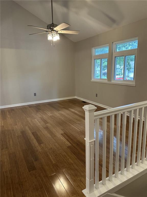 16009 Ann Avenue Property Photo 6