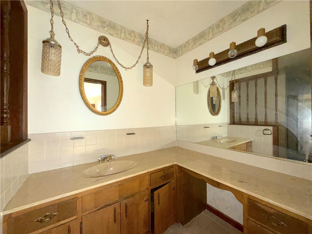 1412 Ridgeway Drive Property Photo 9