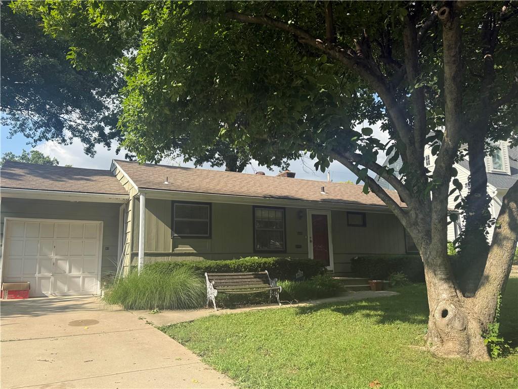 7155 Cherokee Drive Property Photo 1