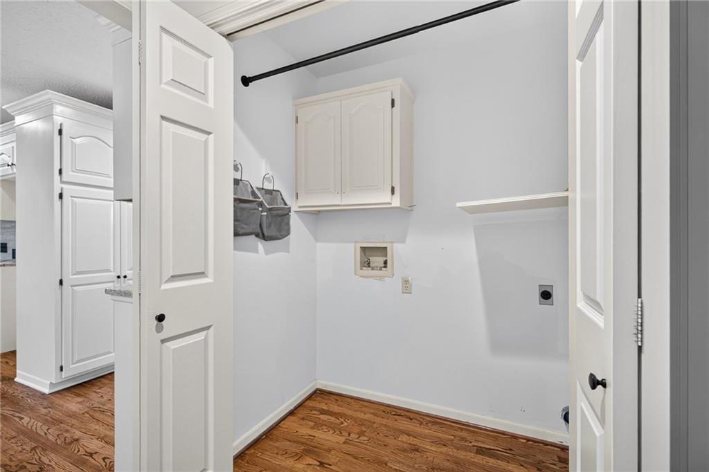 9109 W 126th Terrace Property Photo 19