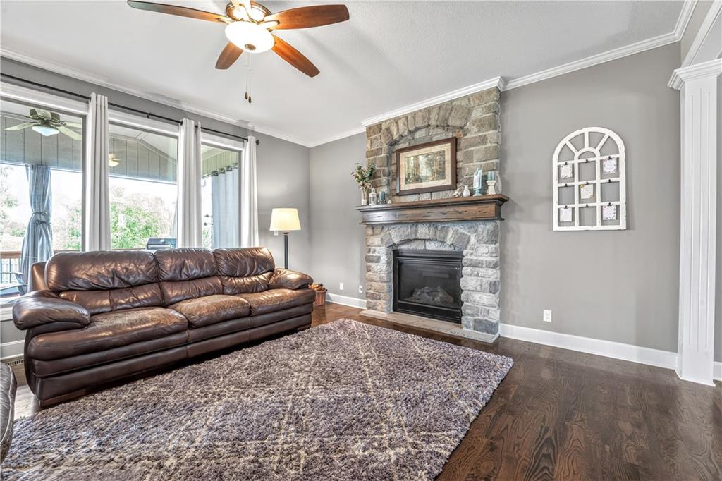 16580 S Sunset Street Property Photo 8