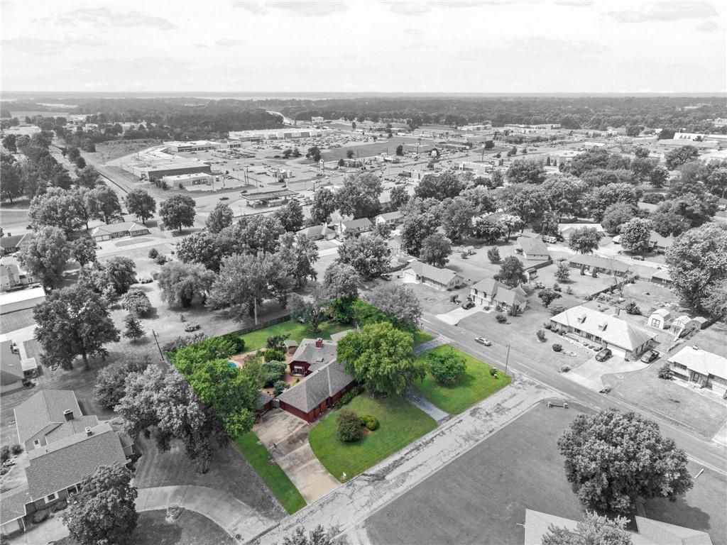 1900 E Arcadia Drive Property Photo 78