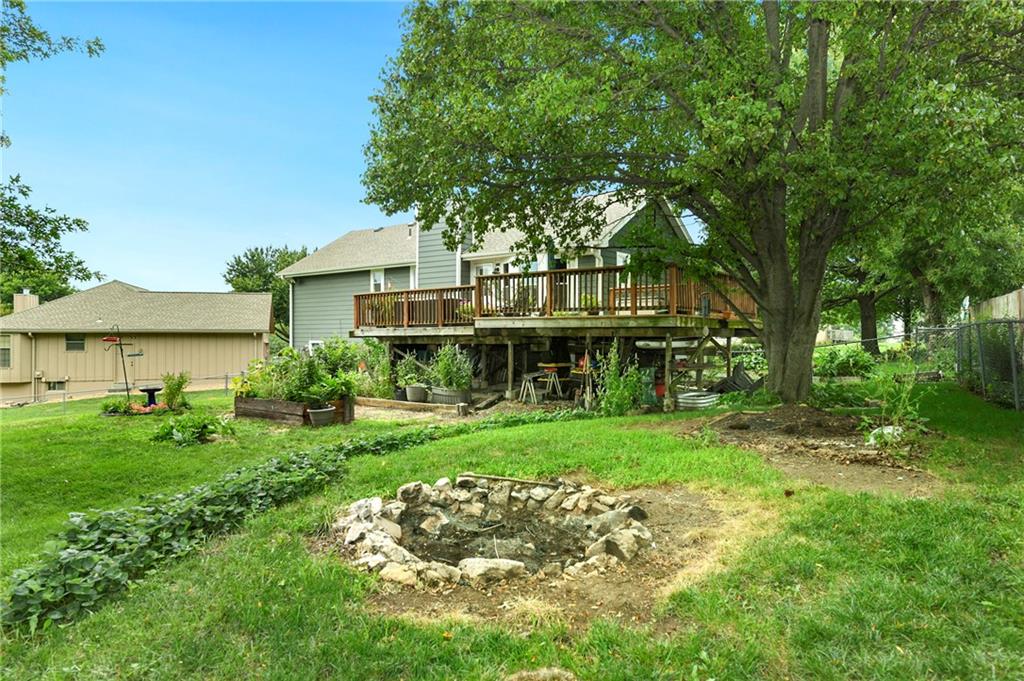 906 Fairview Circle Property Photo 35
