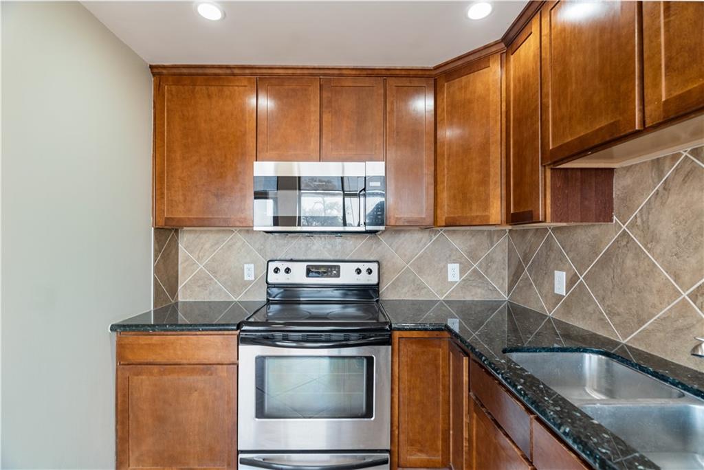 600 E Admiral Blvd Boulevard Property Photo 25
