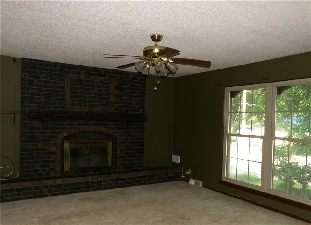 1403 Ridgeway Drive Property Photo 5