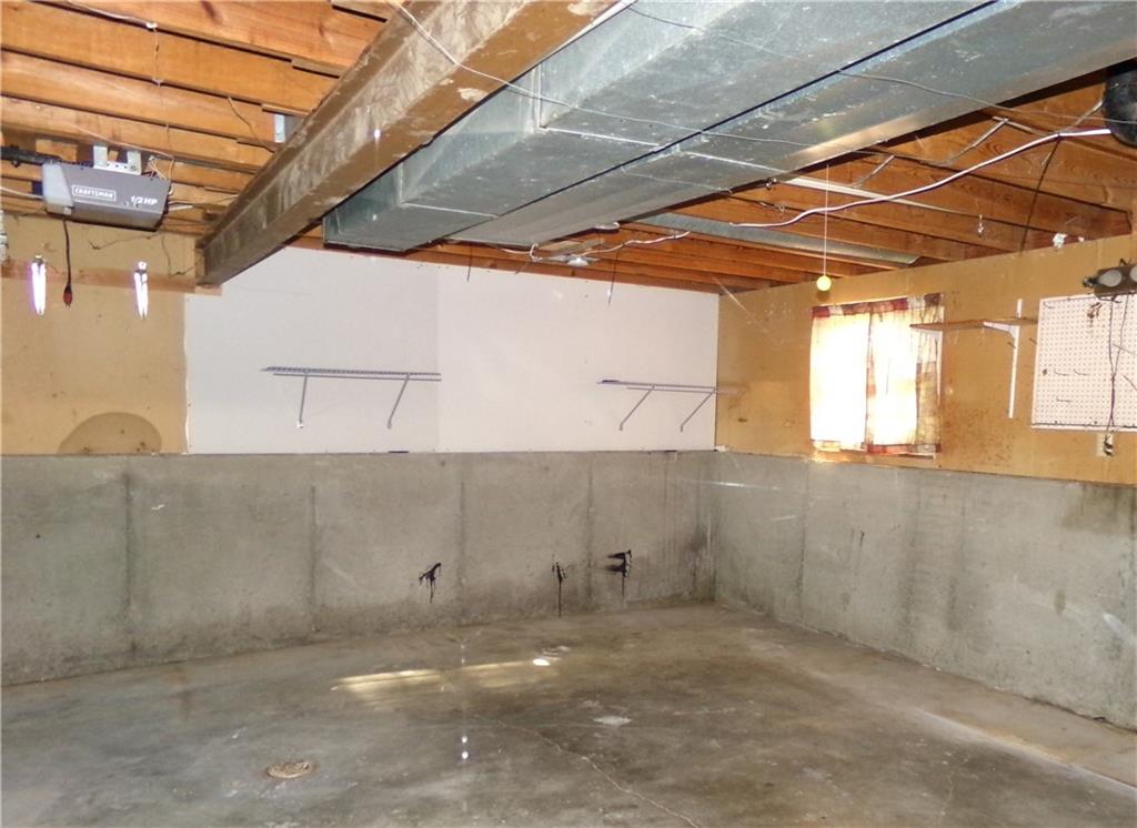 1403 Ridgeway Drive Property Photo 14