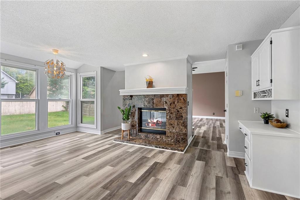 1361 S Hunter Drive Property Photo 15