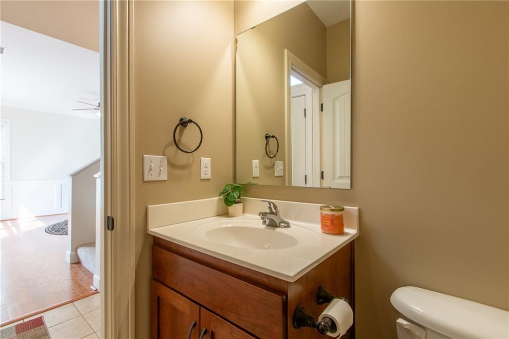 5714 Silverstone Drive Property Photo 6