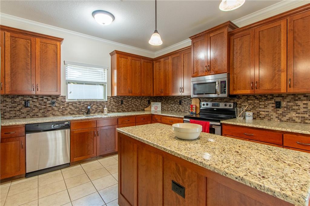 5714 Silverstone Drive Property Photo 10