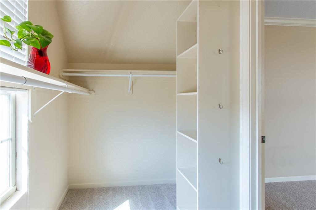 5714 Silverstone Drive Property Photo 25