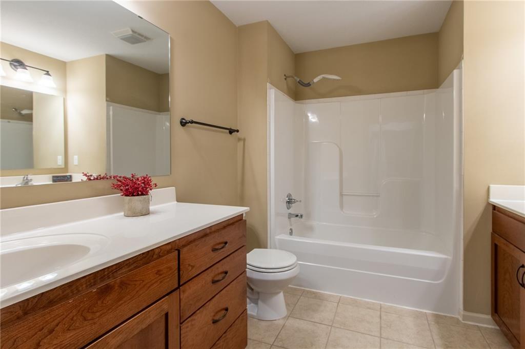 5714 Silverstone Drive Property Photo 34