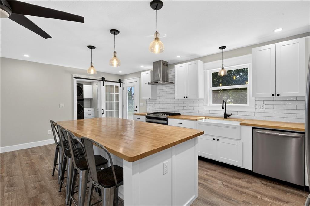 1811 Richards Road Property Photo 14