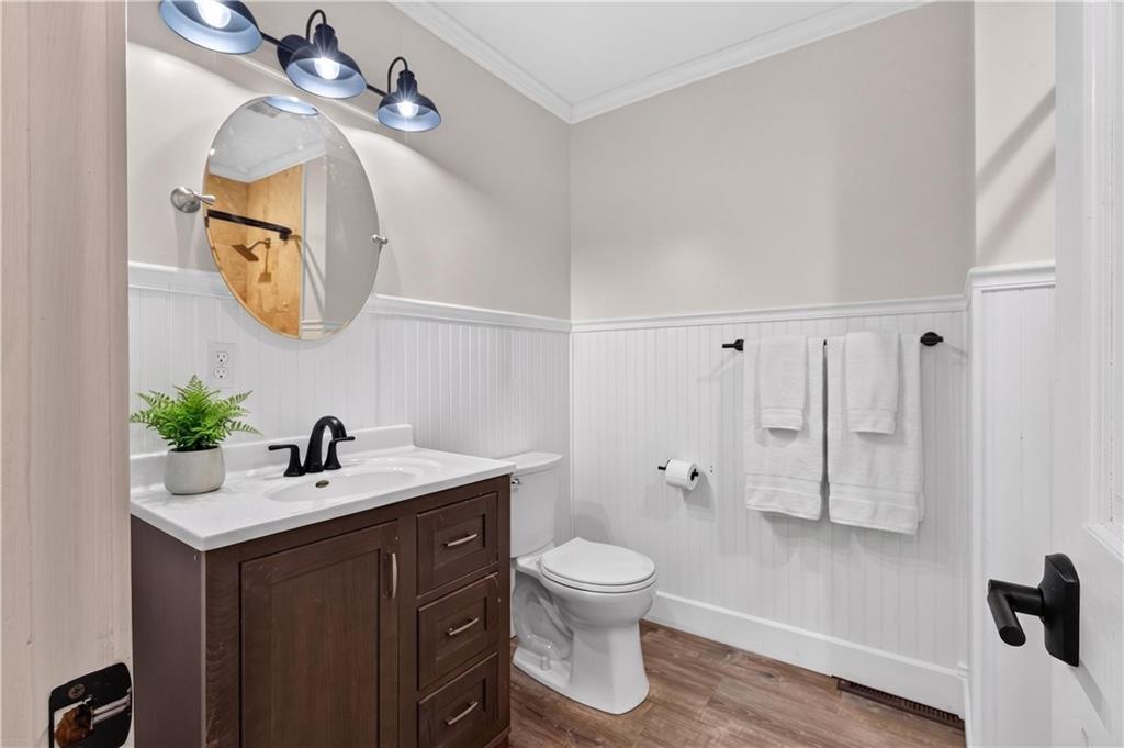 1811 Richards Road Property Photo 32