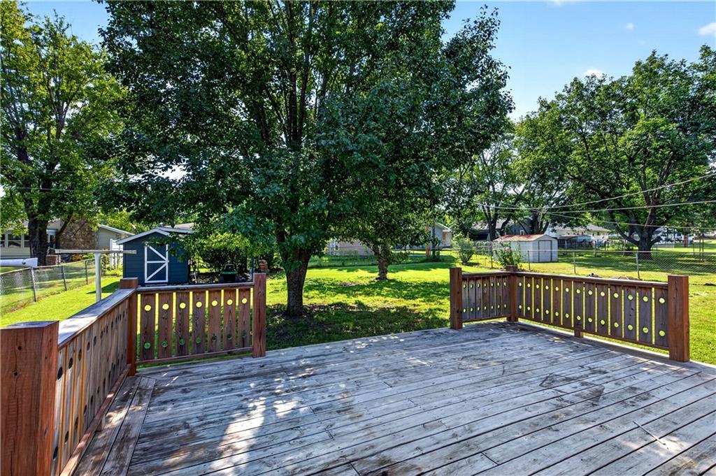 1811 Richards Road Property Photo 38