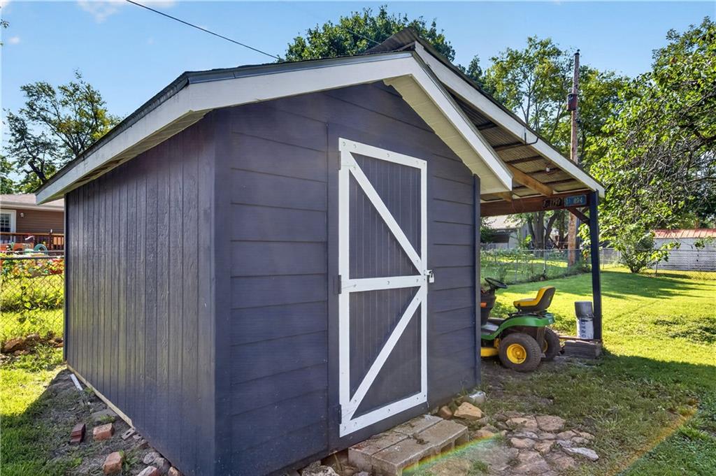 1811 Richards Road Property Photo 48