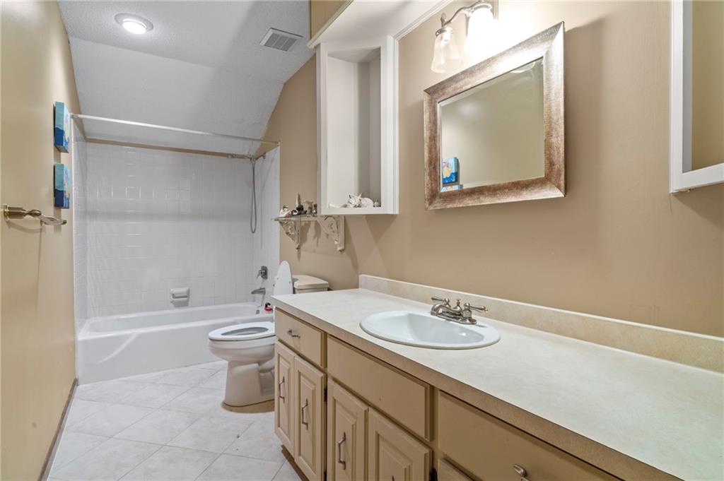 3144 Lakeview Circle Property Photo 19