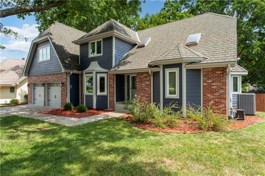 4401 Ne Hoit Drive Property Photo 2