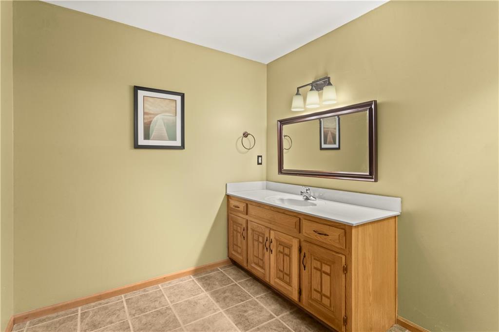 4401 Ne Hoit Drive Property Photo 54