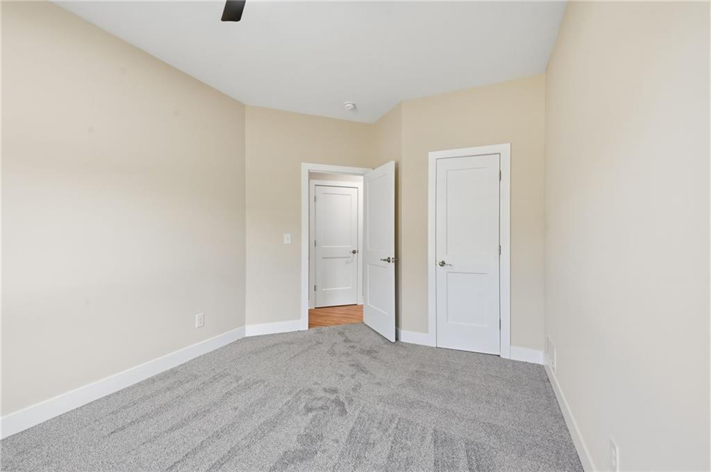 206 Constitution Lane Property Photo 33