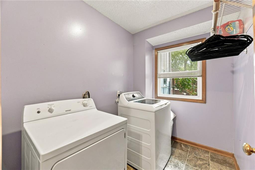 947 E Oakview Street Property Photo 44