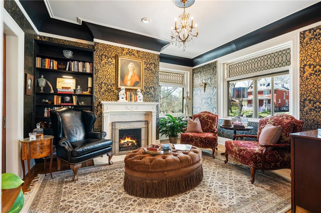 415 Benton Boulevard Property Photo 8