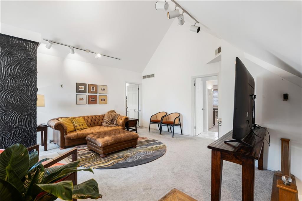 415 Benton Boulevard Property Photo 45