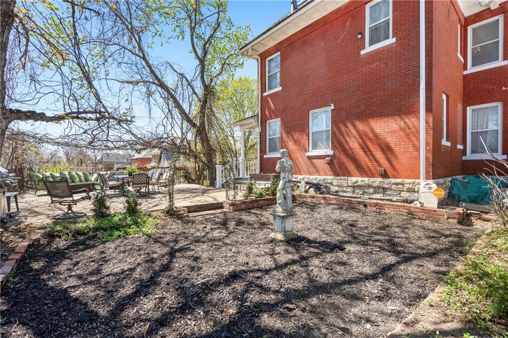 415 Benton Boulevard Property Photo 58