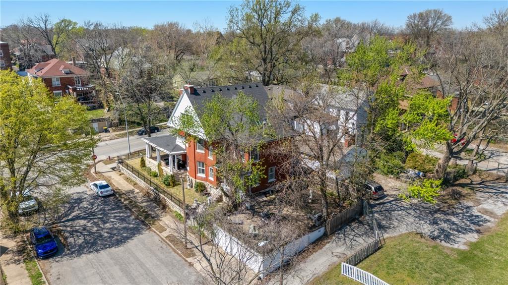 415 Benton Boulevard Property Photo 61