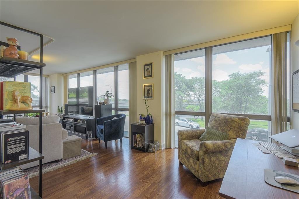 600 E Admiral Boulevard Property Photo 21