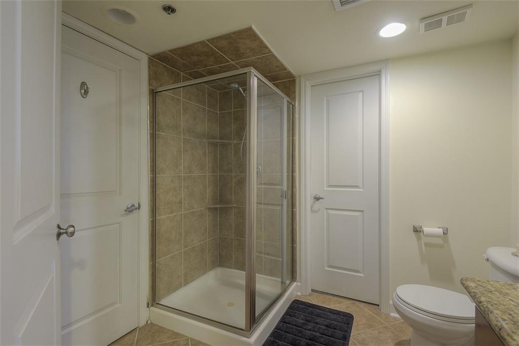 600 E Admiral Boulevard Property Photo 25
