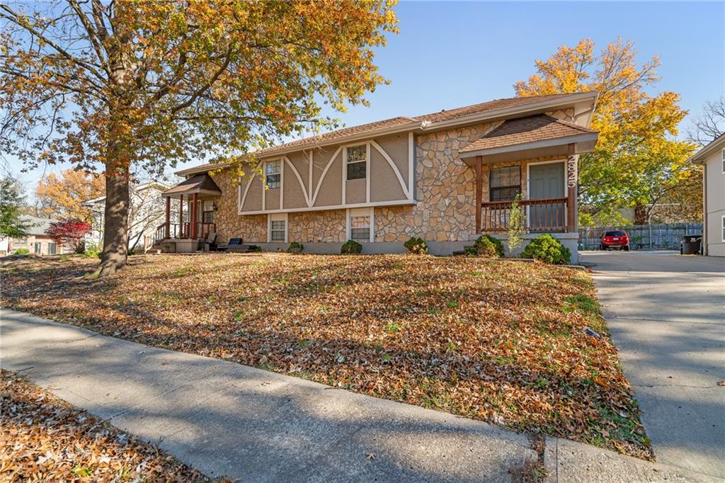 2825 & 2829 Tepee Avenue Property Photo 1