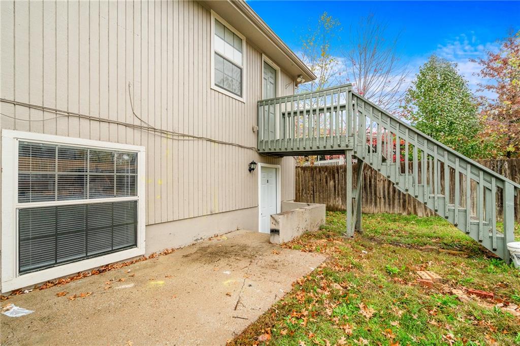 2825 & 2829 Tepee Avenue Property Photo 16