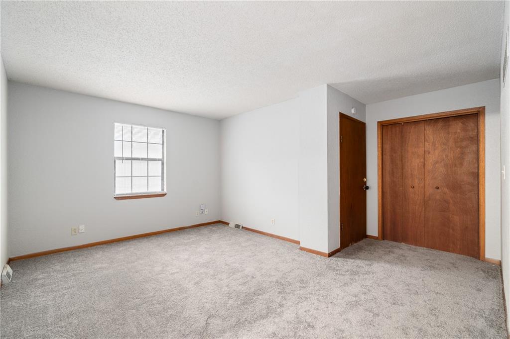 2825 & 2829 Tepee Avenue Property Photo 19