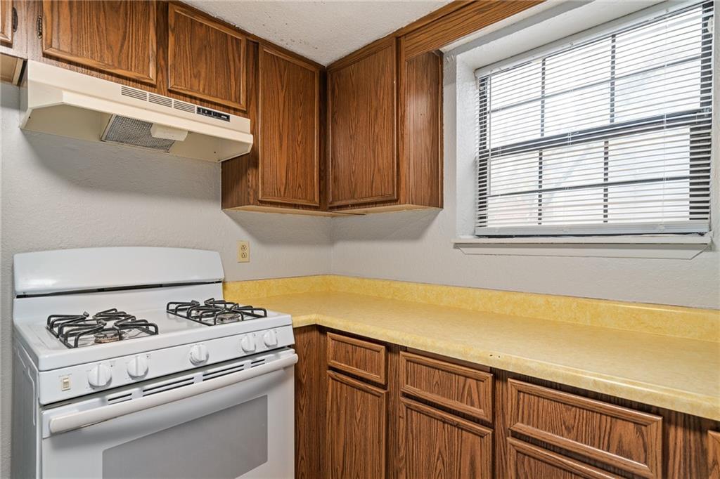 2825 & 2829 Tepee Avenue Property Photo 39