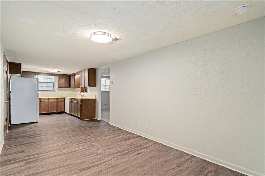 2825 & 2829 Tepee Avenue Property Photo 41