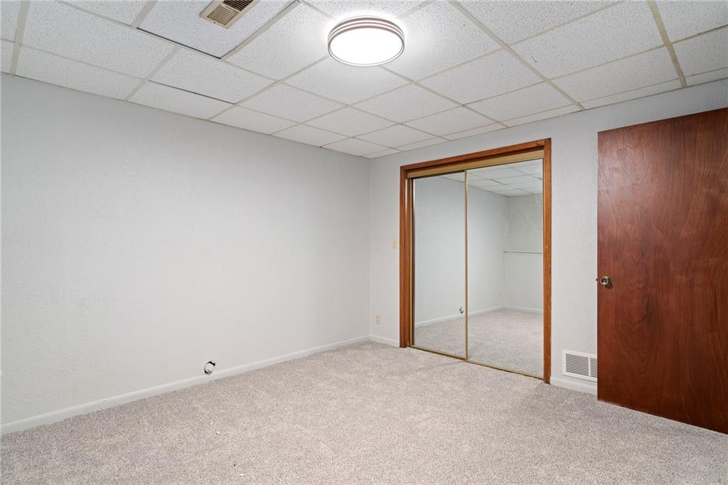 2825 & 2829 Tepee Avenue Property Photo 45