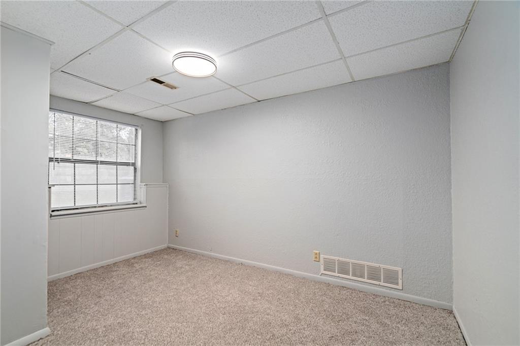 2825 & 2829 Tepee Avenue Property Photo 49