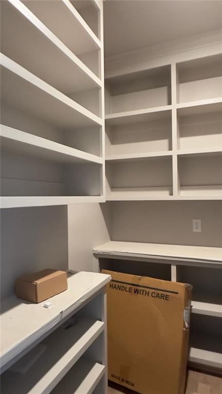 17404 Parkhill Street Property Photo 13