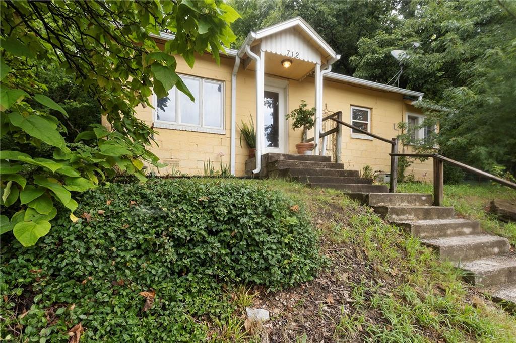 712 Isley Boulevard Property Photo 1
