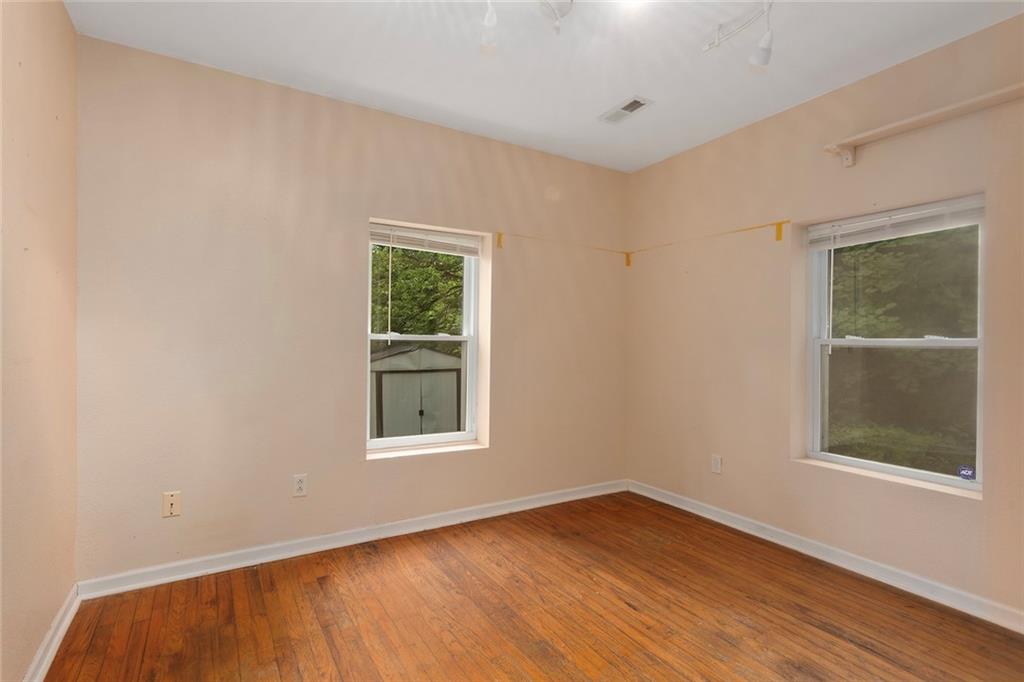 712 Isley Boulevard Property Photo 16