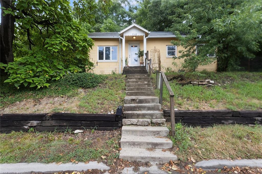 712 Isley Boulevard Property Photo 24