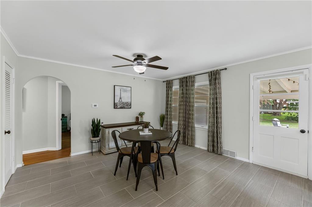 607 S Elm Street Property Photo 15