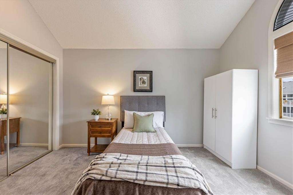4009 S Crysler Avenue Property Photo 15