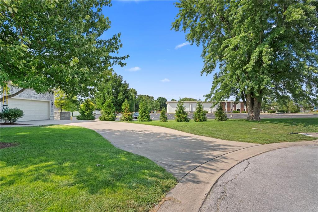 15514 S Hunter Street Property Photo 6