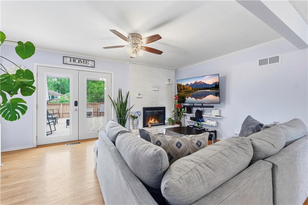 17907 E Redwood Drive Property Photo 8